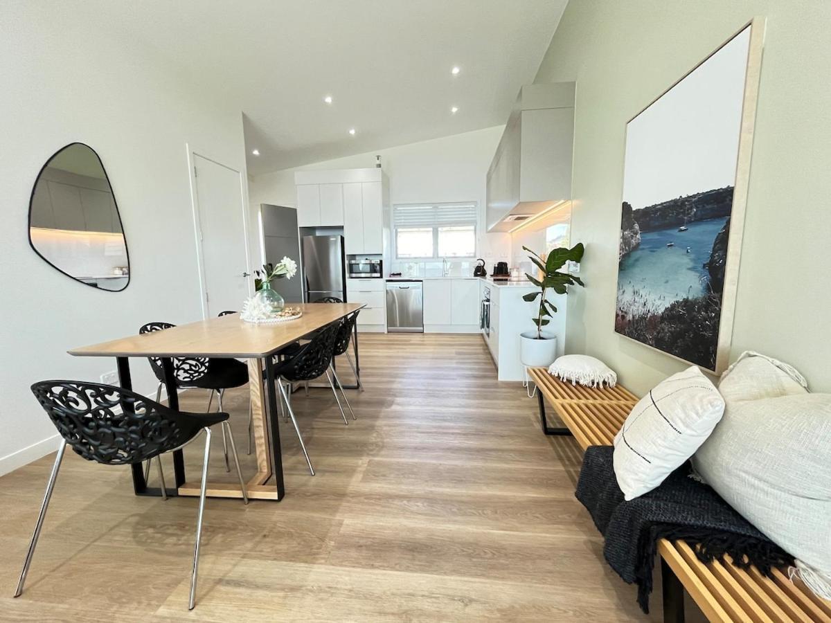 Jandals & Joy Lakefront Retreat 罗托鲁阿 外观 照片