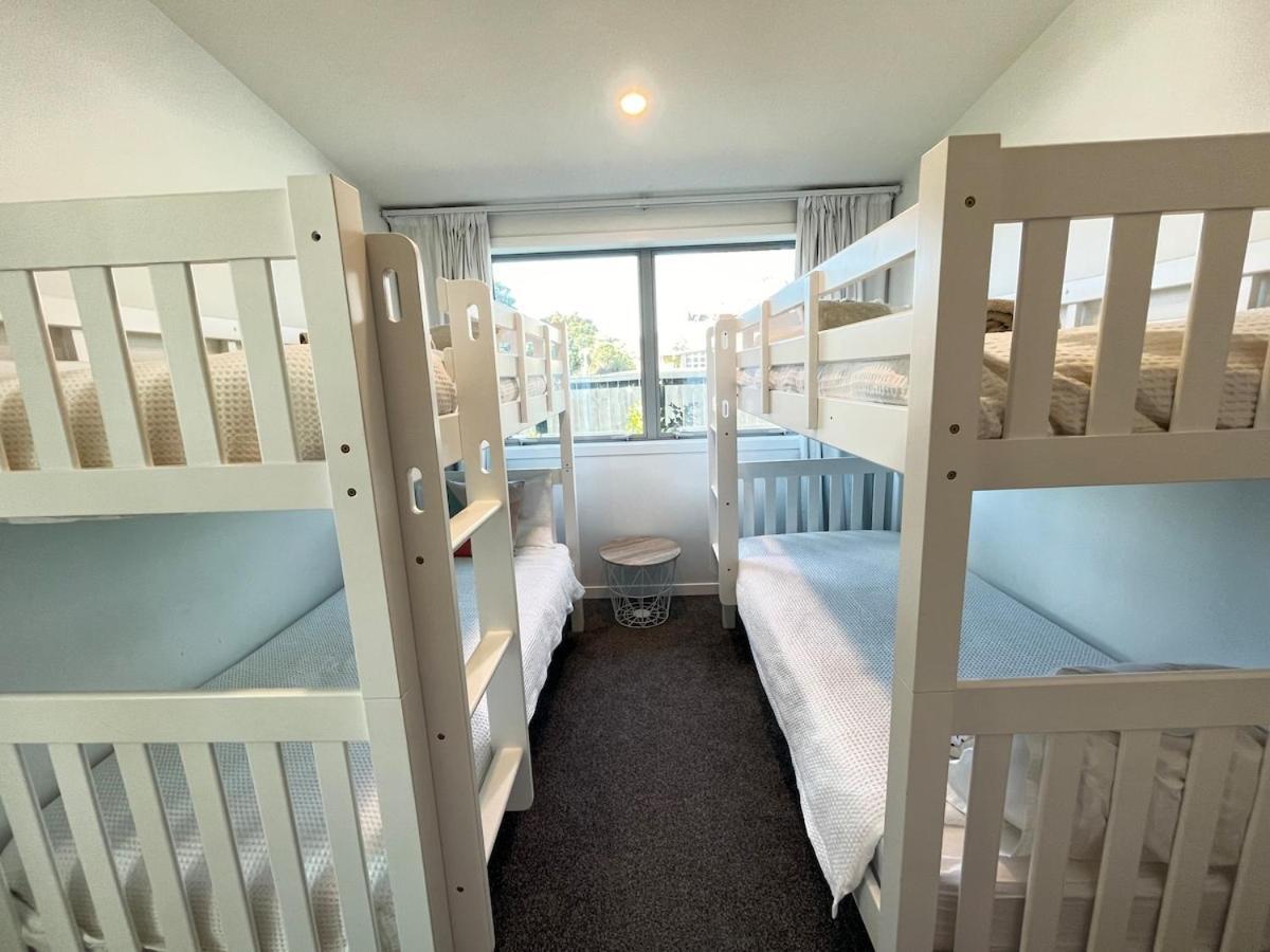 Jandals & Joy Lakefront Retreat 罗托鲁阿 外观 照片